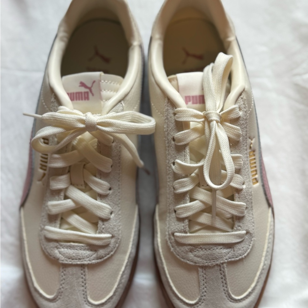 Puma women’s shoes - Picture 3 of 3